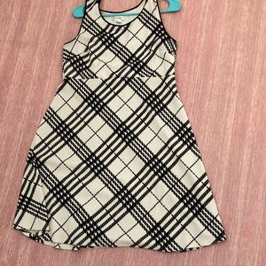 Motherhood Maternity Dress